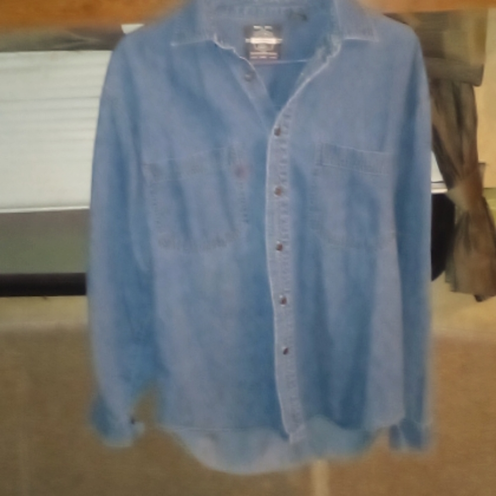 Bugle boy" long sleeve t shirt ..very good condituon! Large !